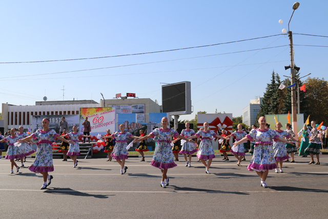 500 тысяч долларов – подарок любимому городу