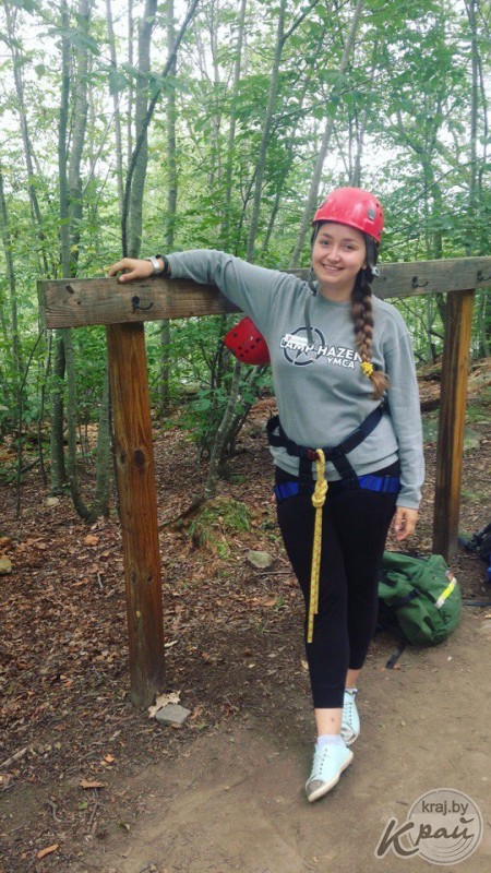 Телефоны и посещения запрещены, а на обед пицца и гамбургеры. Как молодечненка работала в летнем лагере в Америке (фото) Телефоны и посещения запрещены, а на обед пицца и гамбургеры. Как молодечненка работала в летнем лагере в Америке (фото)