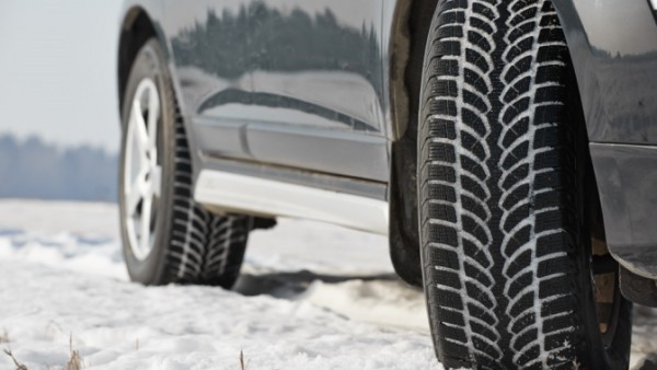 Шипованная резина или скоростная. Выбираем зимние автошины