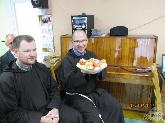 Довольны повара и дети – в молодечненском центре для детей с особенностями развития открыли обновленный пищеблок