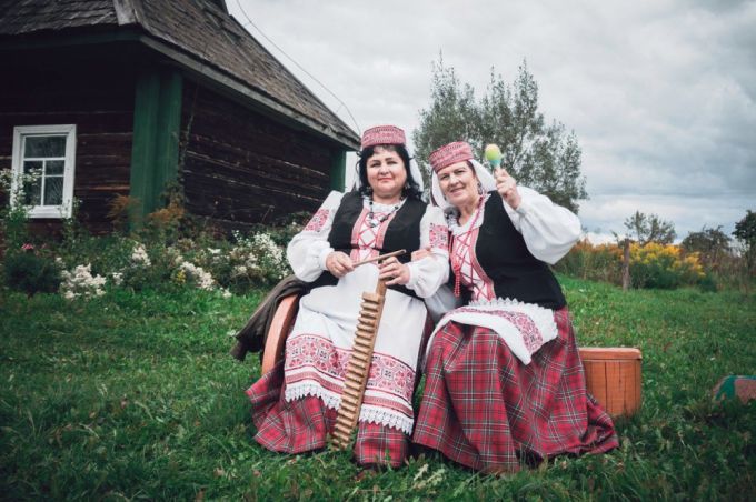 Интернет-симпатия Светлана Капуцкая: «Научилась играть на фортепиано по видеоурокам в Интернете» (фото)