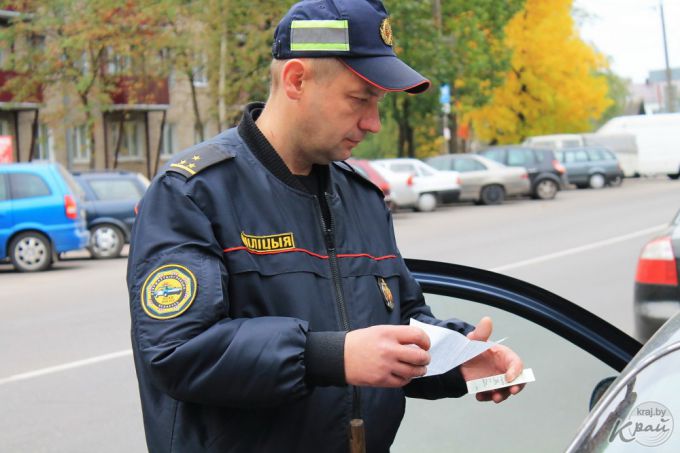 «Ребят, ну как от бутылки пива 2,5 промилле может быть?» Отрезвляющий рейд ГАИ в Вилейском районе (фото, видео)