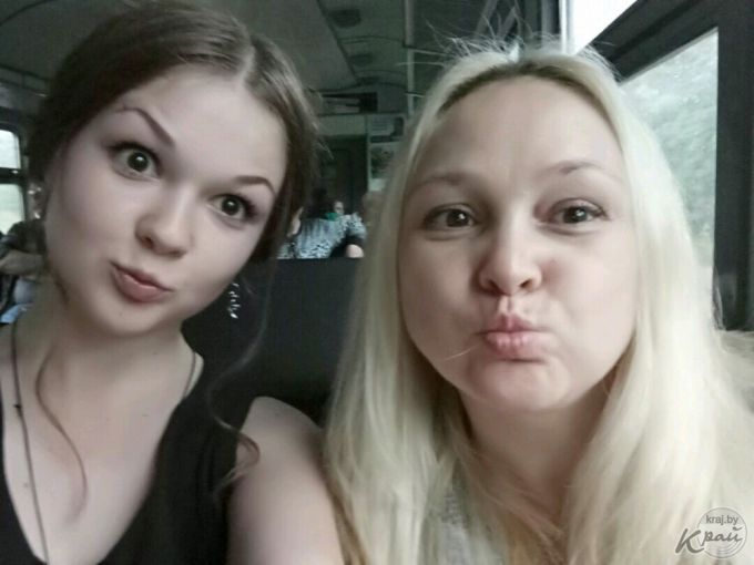 Селфи в электричке и с аквагримом на лице. Первые участники конкурса на kraj.by прислали свои фотографии (фото)