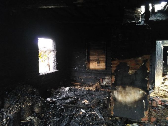 Пожар в Больших Круговичах: мужчина получил ожоги 1-2 степени (будет дополнено)