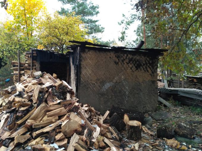 В Мальковичах практически сгорела столярная мастерская