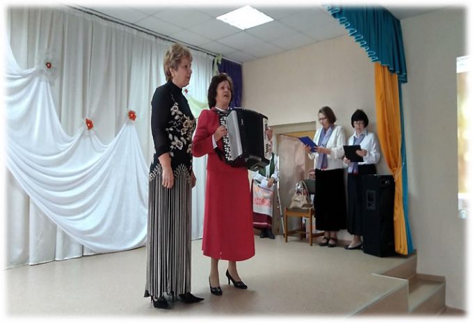 Твоим теплом земля согрета, мама!
