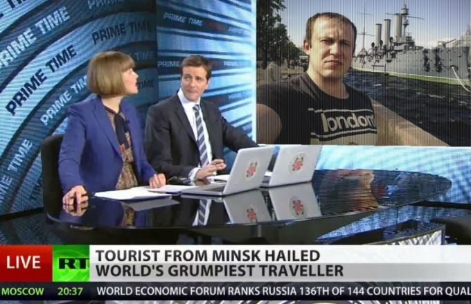 «Суровый» турист из Молодечно на своих селфи теперь не один (фото)