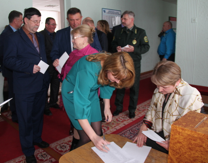 Юрый Шапель выбраны старшынёй Ганцавіцкага раённага Савета дэпутатаў