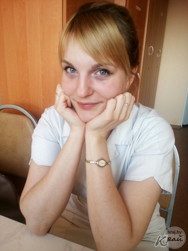 «У людей три праздника, а у меня – один!» Вилейчанки о том, как празднуют день рождения 8 марта (фото)