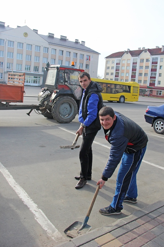 В Ганцевичах прошёл субботник