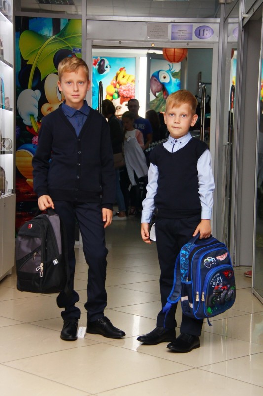 В школу с ТАЦ «Модуль»: давать ли детям выбирать одежду самим?