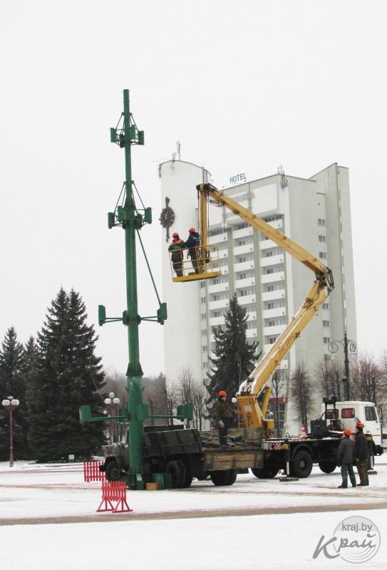 Главную елку в Молодечно установят до конца недели, потом начнут украшать