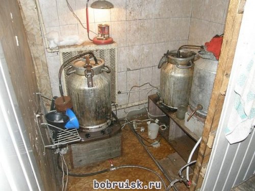 Самогоннный заводик обнаружен в центре Бобруйска