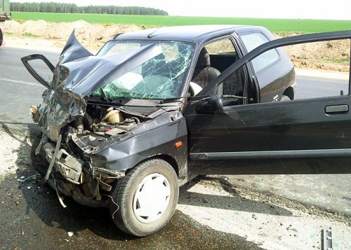 Столкнулись два "француза": серьезная авария около деревни Пески (фото)