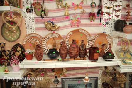 У Лідзе можна набыць эксклюзіўныя рэчы ад мясцовых майстроў (фота)