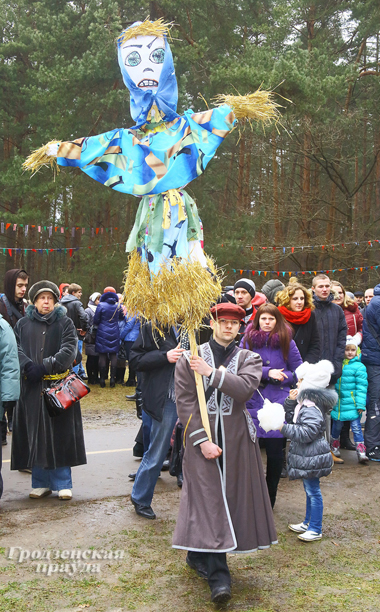 Фоторепортаж: проводить зиму в «Пышки» пришли около ста тысяч гродненцев