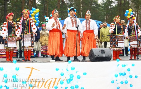 Фоторепортаж: проводить зиму в «Пышки» пришли около ста тысяч гродненцев
