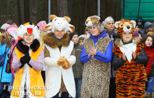 Фоторепортаж: проводить зиму в «Пышки» пришли около ста тысяч гродненцев