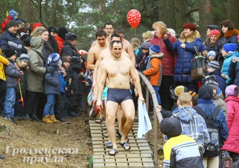Фоторепортаж: проводить зиму в «Пышки» пришли около ста тысяч гродненцев