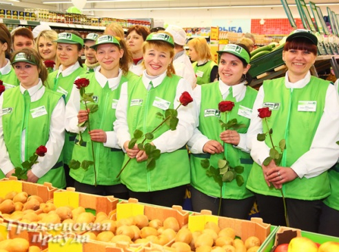 В микрорайоне Ольшанка открылся новый супермаркет (ФОТО)