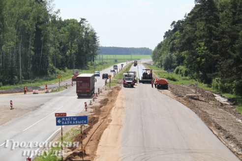 Как проходит реконструкция участка трассы М6 Гродно–Минск