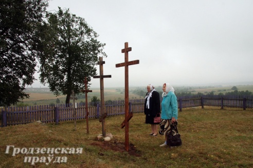 Паломники поклонились чудотворной иконе Божией Матери Раковичской