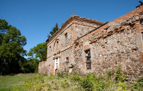 Новая история столетнего дворца