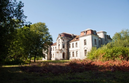 Новая история столетнего дворца