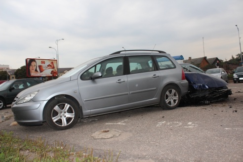 Страшная авария произошла на улице Белуша в Гродно. Обновлено!