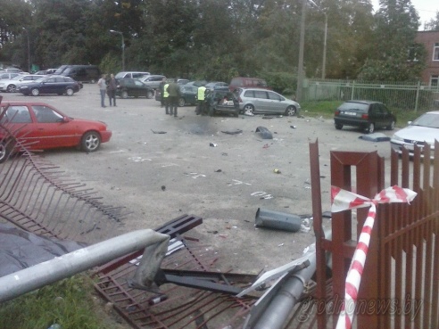 Страшная авария произошла на улице Белуша в Гродно. Обновлено!