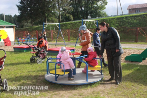 Дети из Коптевки переезжают в новый садик (ФОТО)