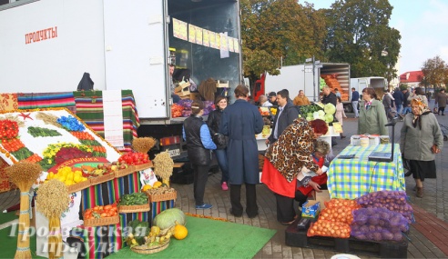 Фоторепортаж: как гродненцы запасались овощами на зиму