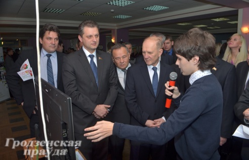 Председатель облисполкома Владимир Кравцов встретился со студентами гродненских вузов