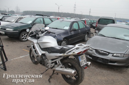 В Гродно прошел первый аукцион по продаже конфискованных машин