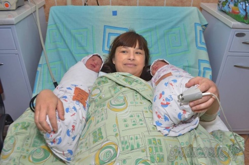 В Гродненской области в новогоднюю ночь родились 13 малышей