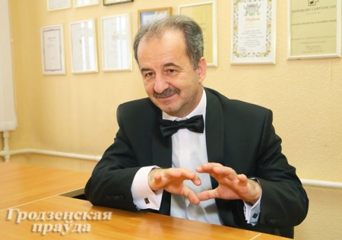 «У Гродно камерное звучание». Интервью с директором – художественным руководителем Гродненской капеллы Владимиром Бормотовым