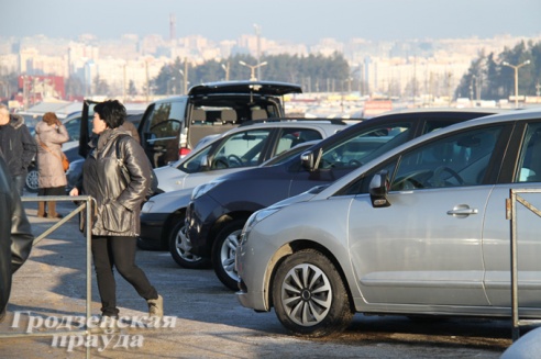 В Гродно цены на автомобили упали почти в два раза