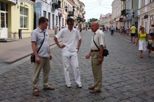 «У меня три хранилища информации. Первое – голова, второе – компьютер, третье – бумажный архив». Интервью с советником таможенной службы I ранга, историком, краеведом Виктором Саяпиным