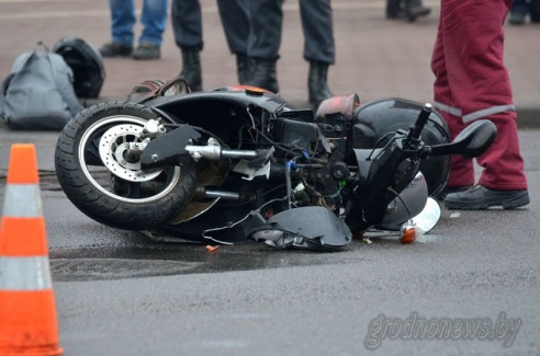 Сезон открыт: в Гродно произошла первая авария с участием скутера