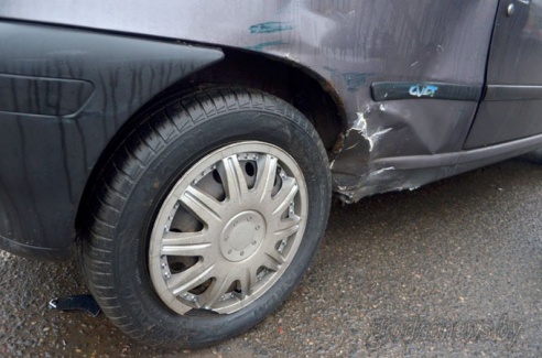 Сезон открыт: в Гродно произошла первая авария с участием скутера