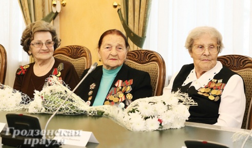 Накануне 8 Марта в облисполкоме чествовали лучших женщин Гродненщины