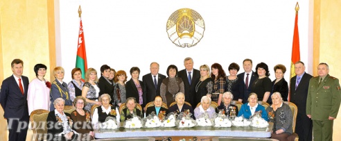 Накануне 8 Марта в облисполкоме чествовали лучших женщин Гродненщины