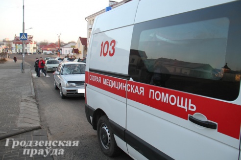 В центре Гродно на пешеходном переходе сбили женщину (ФОТО)