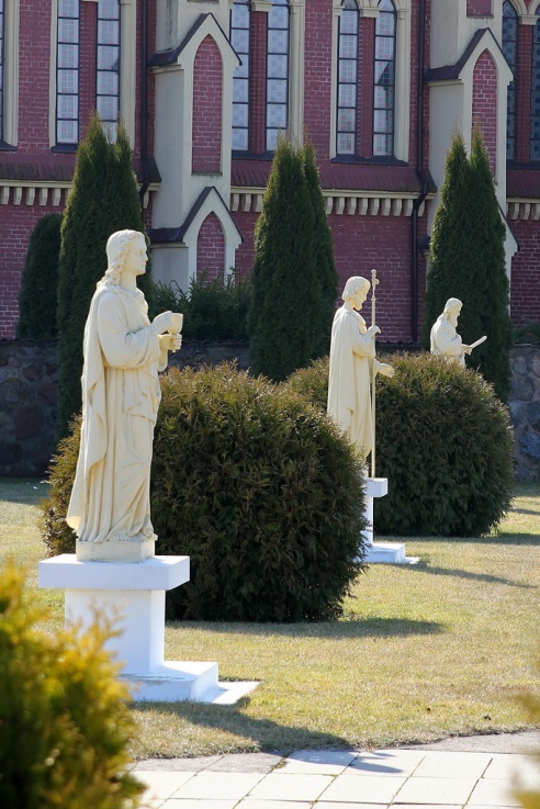 Конкурс городских скульптур. Голосуйте за лучших!