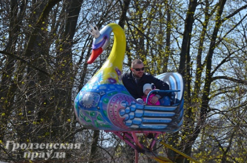 В Гродно можно прокатиться на Роллс-ройсе и американских горках