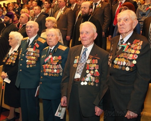 В Гродно прошло торжественное собрание в честь 70-летия Победы