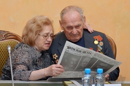 В Гродненском облисполкоме чествовали ветеранов