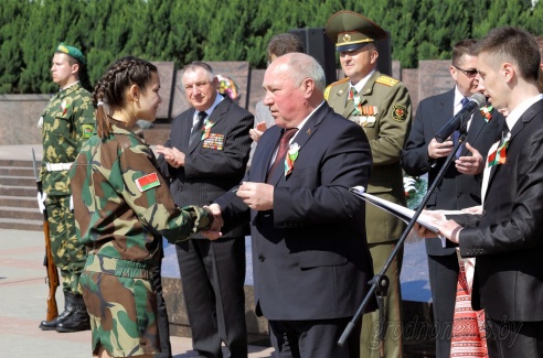 В Гродно отпраздновали День государственного герба и государственного флага Республики Беларусь