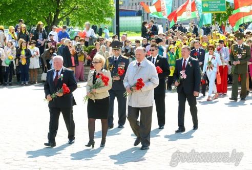 В Гродно отпраздновали День государственного герба и государственного флага Республики Беларусь