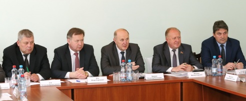 Круглый стол с участием председателя облисполкома и депутатов Палаты представителей прошел в редакции «Гродзенскай праўды»